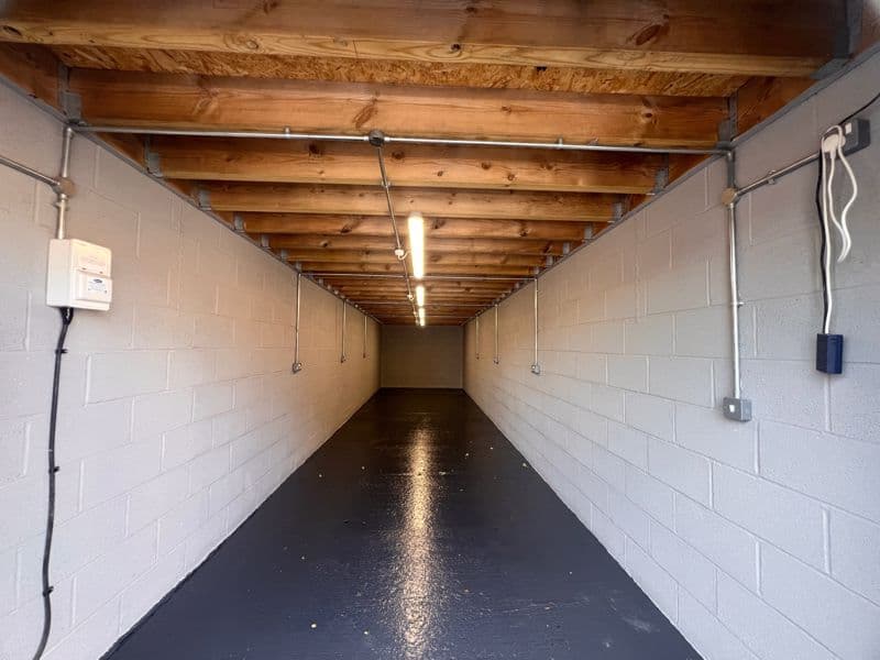 Commercial to Let &#8211; Unit E &#8211; Hall Street, Southport &#8211; 11.08m x 2.72m
