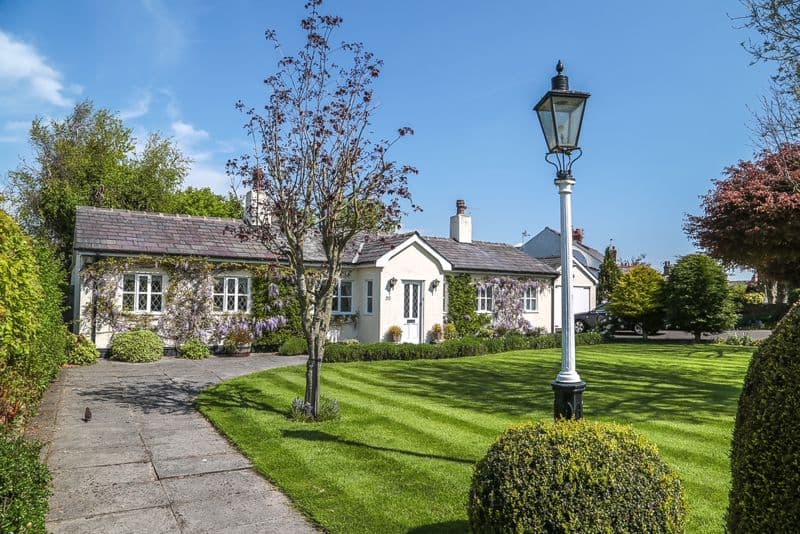 To Let &#8211; Churchgate, Southport &#8211; Detached Cottage