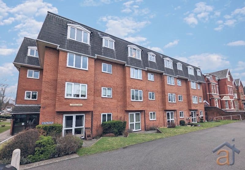 Let &#8211; Cambridge Road, Southport &#8211; Retirement Apartment