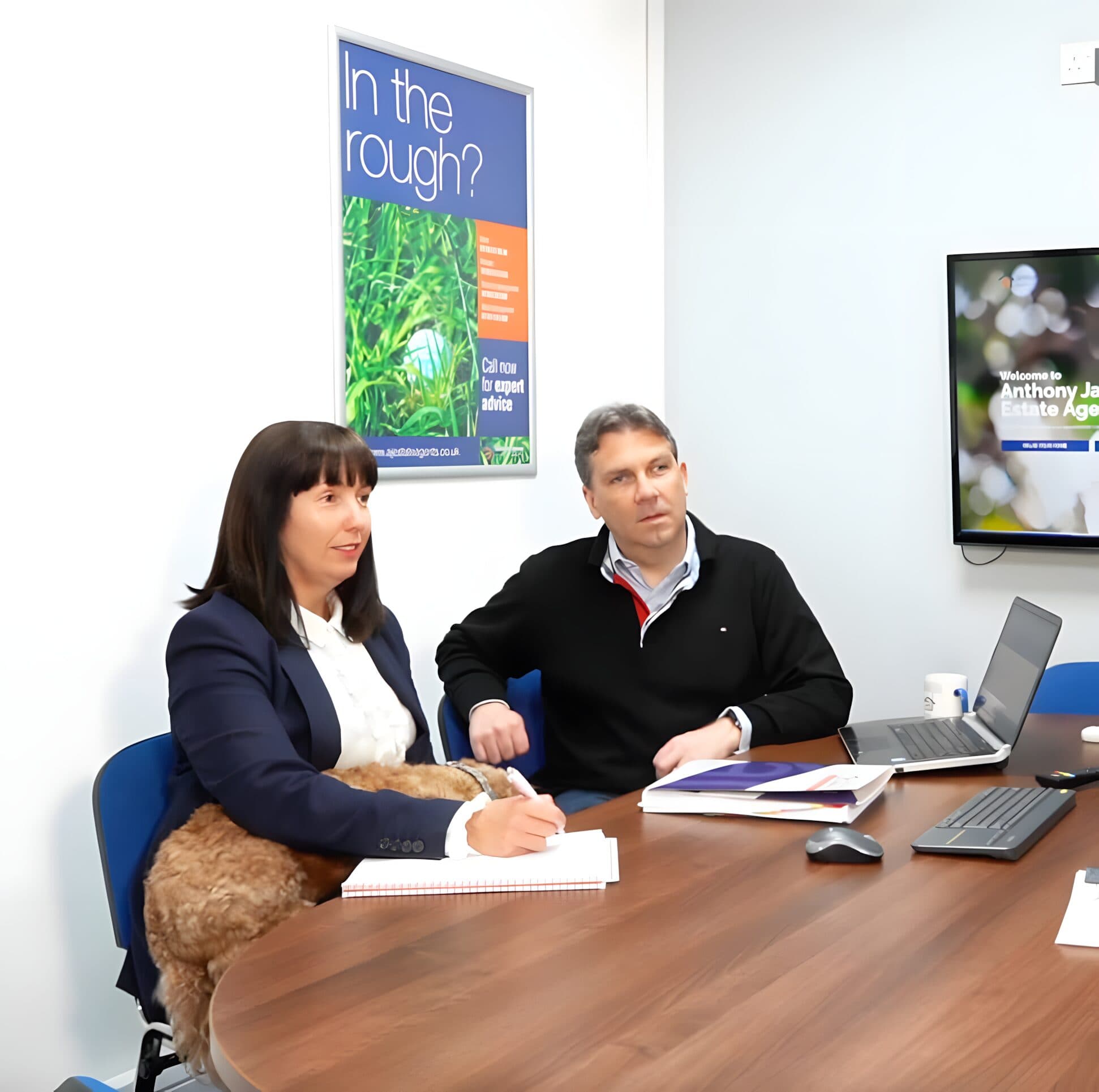 Assisting and advising