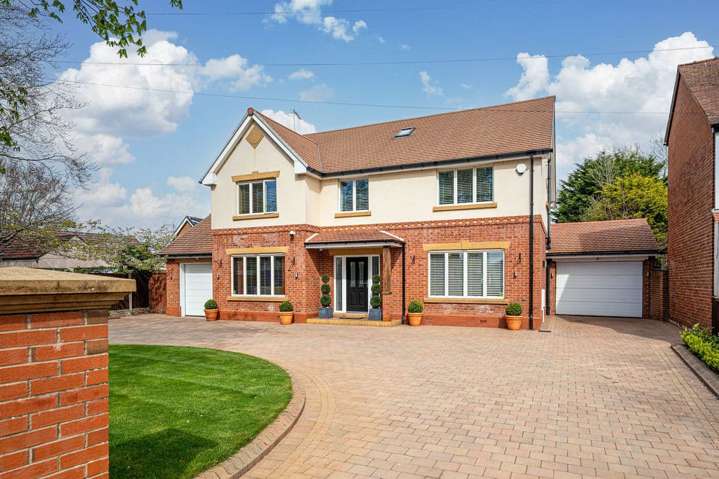Golf Open 2026 – Deansgate Lane, Formby – Sleeps Up to 12 – Five Bathrooms!