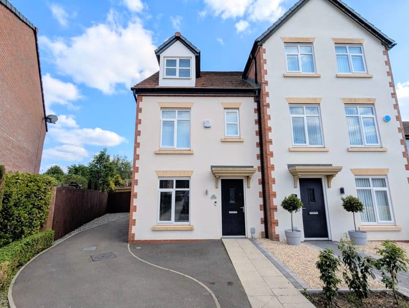 Golf Open 2026 – St. Thomas More Drive, Southport – Sleeps 4