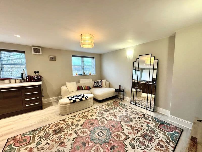 TO LET – Westdene, Park Crescent, Southport – Available January 2026