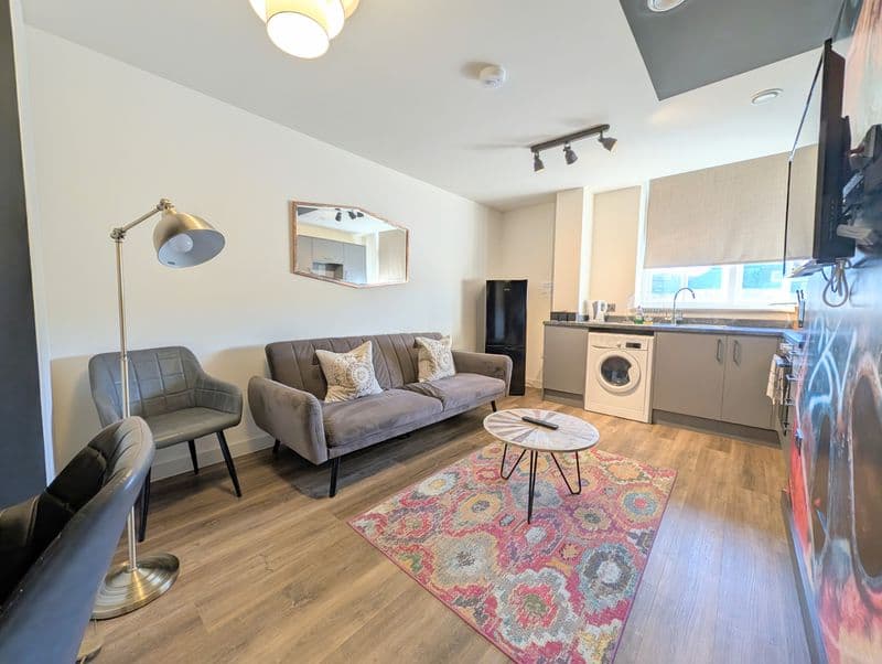 TO LET – Coronation Walk, Southport Town Centre – One Bedroom Apartment