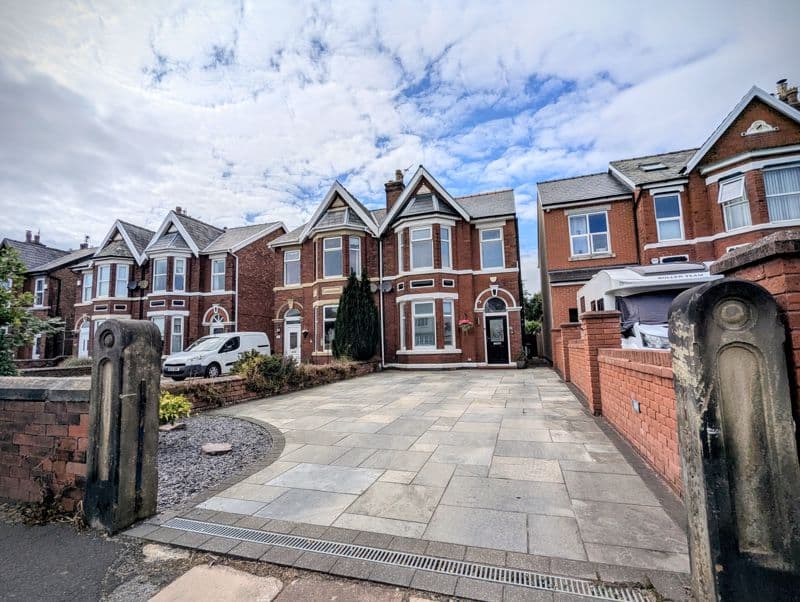 Golf Open 2026 – Denmark Road, Churchtown – sleeps 5