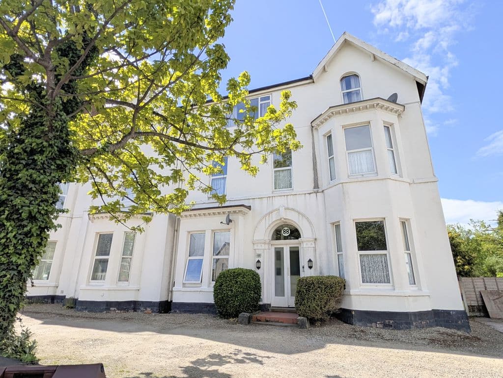 Let – Liverpool Road, Birkdale – One Bed Ground Floor Apt