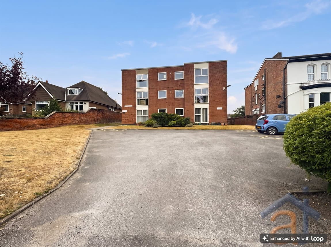 Brentwood Court, Park Crescent, Hesketh Park, Southport, PR9 9JN