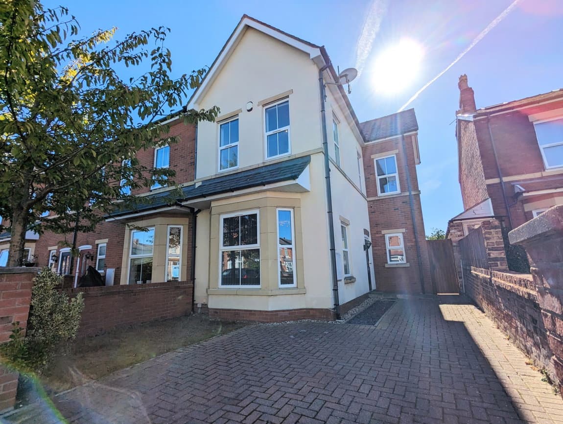 To Let – Hampton Road, Southport, Merseyside, PR8 – Two Bed Semi