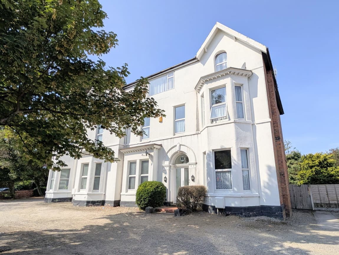 To Let – Liverpool Road, Birkdale, PR8 – One Bed Second Floor Apt